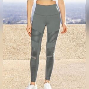 ALO YOGA | gray moto leggings Medium